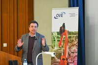 Andre Kretschmann (Bosch) bei der OVE-ETIT High-Profile Lecture
