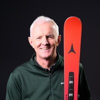 Porträtfoto Helmut Holzer