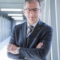 Porträtfoto Helmut Leopold