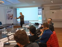 Runder Tisch im OVE zum Thema Künstliche Intelligenz