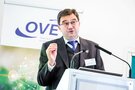 Bernhard Spalt, Leiter OVE Standardization, als Vortragender