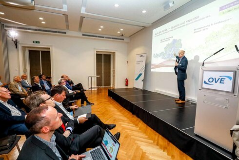 IT-Kolloqium 2022 Vortrag 8