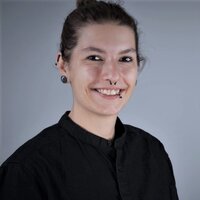 Porträtfoto Mina Schütz