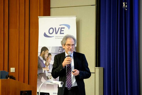 High Profile Lecture Series: Energiewende-vortrag3